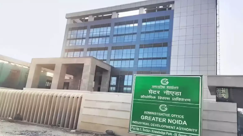 Greater Noida authority auctions nine commercial plot for Rs 533 crore